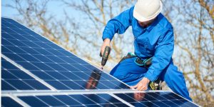 Installation Maintenance Panneaux Solaires Photovoltaïques à Rémilly